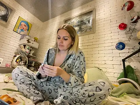 Angel girllovemy online show from 01.04.25