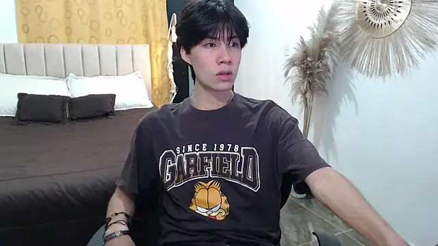 Elio-cam online show from 11.21.25