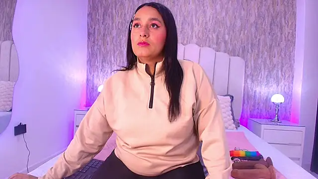 raven lilith  online show from 01.14.26