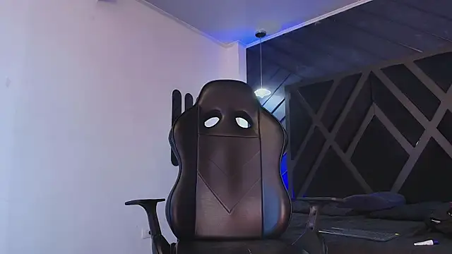 Petesevans online show from 04.10.26