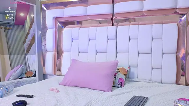 sexysistter online show from 02.23.26