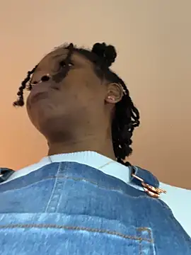 mochamimi online show from 03.04.26