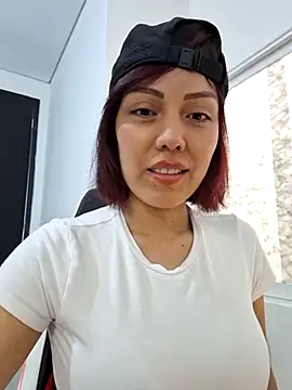 Snapshot of AiledSC chatting on 12.14.24 AiledSC online show from 12.14.24