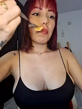 Snapshot of AiledSC chatting on 03.13.25 AiledSC online show from 03.13.25