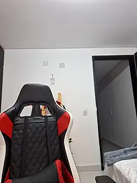 Snapshot of AiledSC chatting on 03.22.25 AiledSC online show from 03.22.25