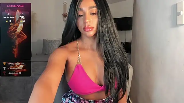 destinne mill  online show from 01.14.25