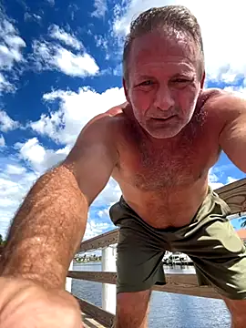 Bronco9602 online show from 09.27.25