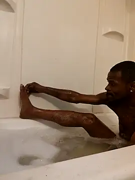 Maculine Stayr online show from 12.02.24