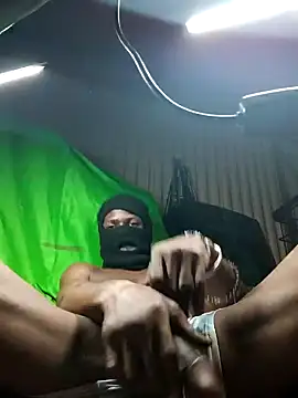 Maculine Stayr online show from 12.02.24