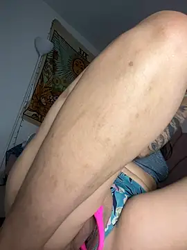 kiaraglam2 online show from 02.12.25