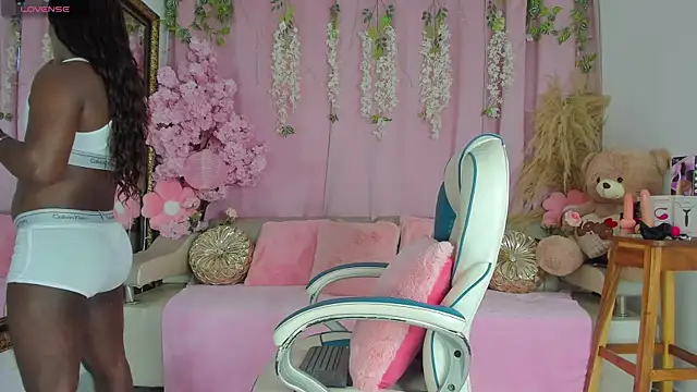 SammyGirlTS online show from 10.30.25