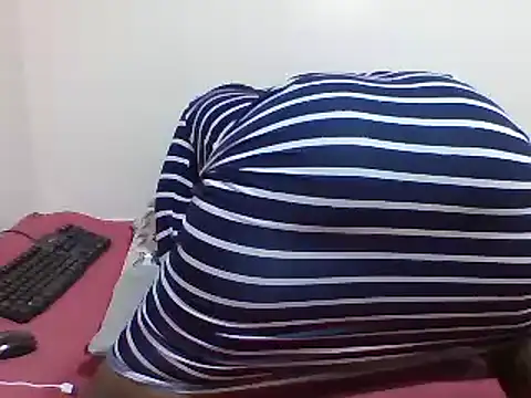 sweetelle09 online show from 02.09.25