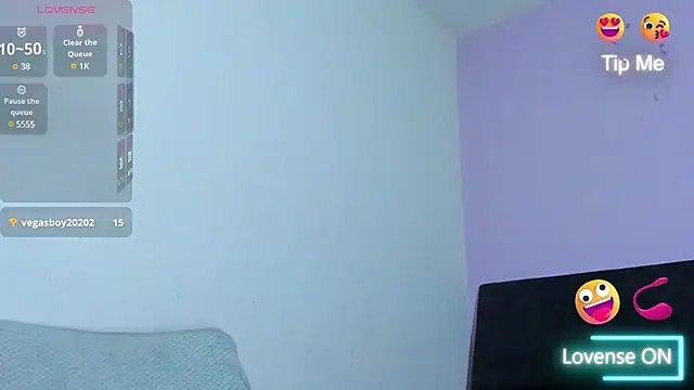 Snapshot of jhonyalzate2 chatting on 12.18.24 jhonyalzate2 online show from 12.18.24