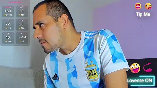 Snapshot of jhonyalzate2 chatting on 01.12.25 jhonyalzate2 online show from 01.12.25