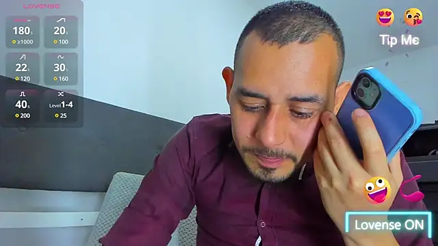 Snapshot of jhonyalzate2 chatting on 01.21.25 jhonyalzate2 online show from 01.21.25