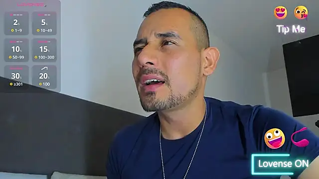 Snapshot of jhonyalzate2 chatting on 02.08.25 jhonyalzate2 online show from 02.08.25