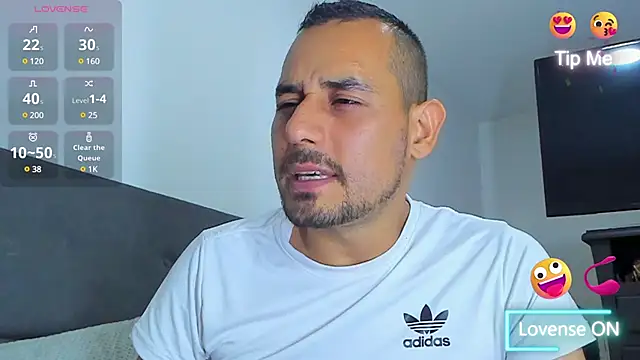 Snapshot of jhonyalzate2 chatting on 02.12.25 jhonyalzate2 online show from 02.12.25