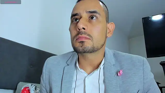 Snapshot of jhonyalzate2 chatting on 03.03.25 jhonyalzate2 online show from 03.03.25