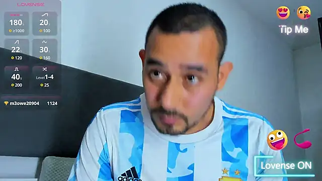 Snapshot of jhonyalzate2 chatting on 03.12.25 jhonyalzate2 online show from 03.12.25