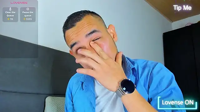 Snapshot of jhonyalzate2 chatting on 09.11.25 jhonyalzate2 online show from 09.11.25