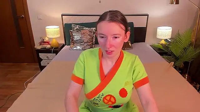 CatherineWalls online show from 07.11.26