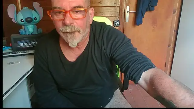 0oscar xxx online show from 10.26.25