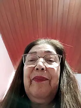 Vicky Rosse online show from 03.04.26