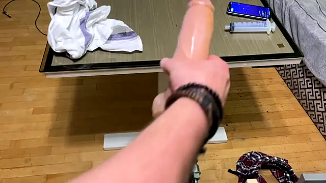 OndruSuk online show from 09.30.25