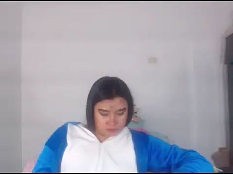 katrinawillff online show from 05.23.26
