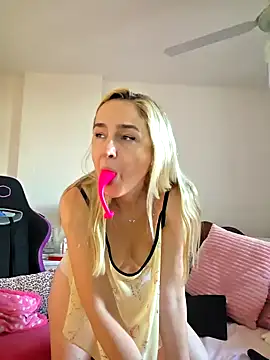 1Sweetnina online show from 12.16.25