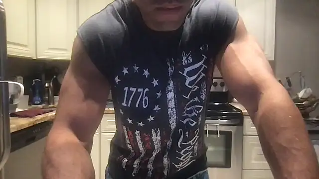 BigGuyMuscle online show from 02.07.25