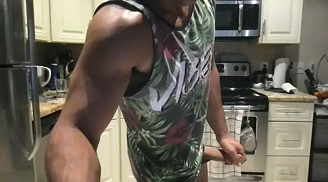 BigGuyMuscle online show from 02.13.25