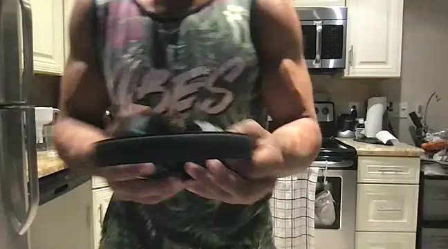 BigGuyMuscle online show from 02.14.25