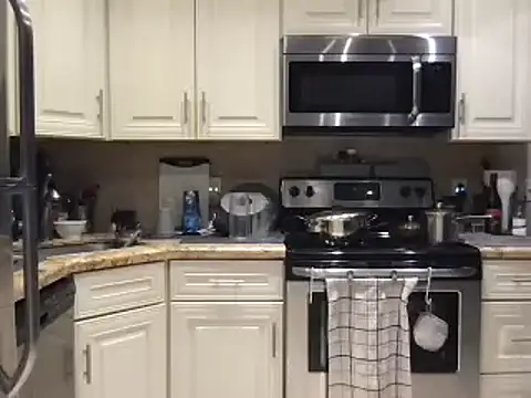 BigGuyMuscle online show from 02.22.25