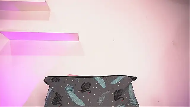 Snapshot of alexaa_walker chatting on 09.22.25 alexaa walker online show from 09.22.25