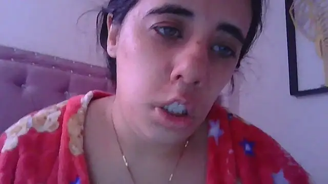 Snapshot of annarose19 chatting on 12.21.24 annarose19 online show from 12.21.24