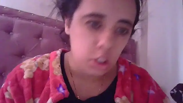 Snapshot of annarose19 chatting on 12.28.24 annarose19 online show from 12.28.24