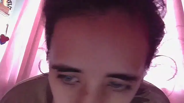 Snapshot of annarose19 chatting on 12.30.24 annarose19 online show from 12.30.24