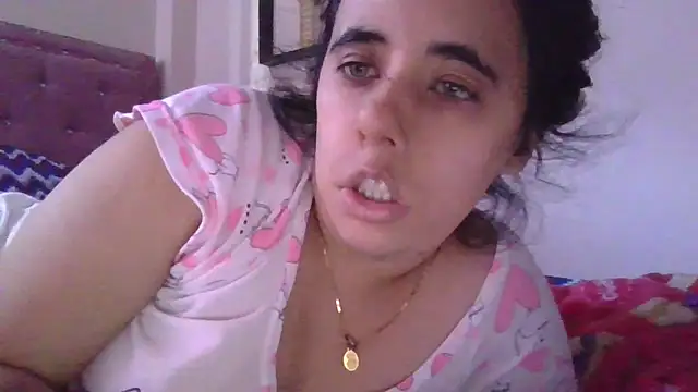 Snapshot of annarose19 chatting on 01.27.25 annarose19 online show from 01.27.25