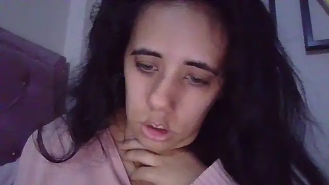 Snapshot of annarose19 chatting on 02.21.25 annarose19 online show from 02.21.25