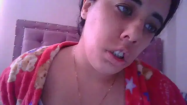 Snapshot of annarose19 chatting on 03.01.25 annarose19 online show from 03.01.25