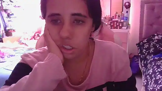 Snapshot of annarose19 chatting on 03.03.25 annarose19 online show from 03.03.25