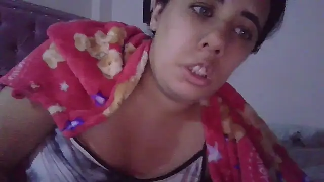 Snapshot of annarose19 chatting on 03.11.25 annarose19 online show from 03.11.25