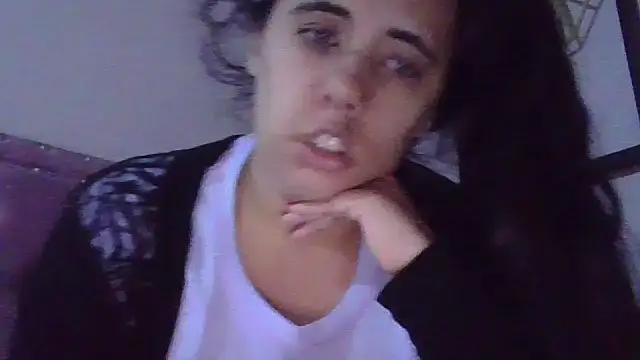 Snapshot of annarose19 chatting on 03.12.25 annarose19 online show from 03.12.25