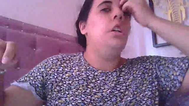 Snapshot of annarose19 chatting on 03.22.25 annarose19 online show from 03.22.25