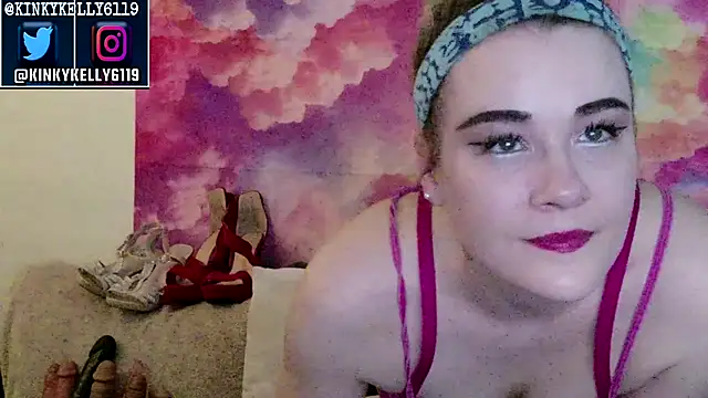 Kellylynn69 online show from 11.25.25