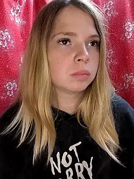 Zuli Kiska online show from 09.18.25