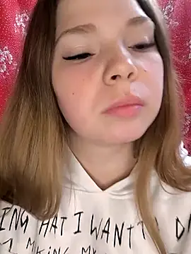 Zuli Kiska online show from 02.05.26