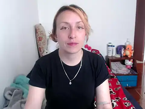 Snapshot of kittykalor09 chatting on 03.05.25 kittykalor09 online show from 03.05.25