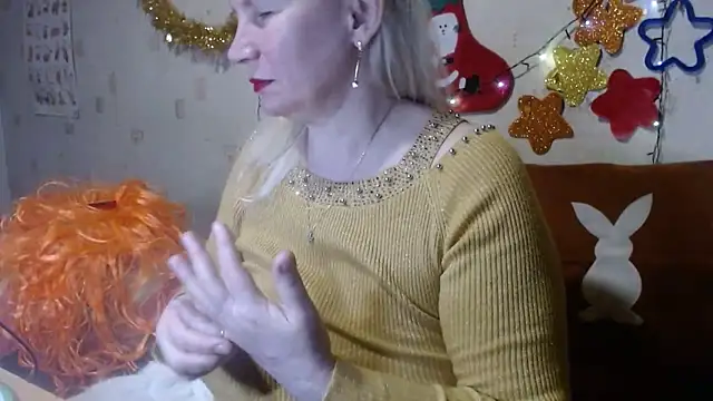 QueenLana online show from 01.14.25